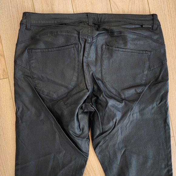 &Denim Coated Jeggings - Picture 5 of 8